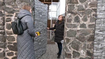 Вихователька приватного дитсадка, яка забула дитину в тролейбусі в Черкасах Вихователька приватного дитсадка, яка забула дитину в тролейбусі в Черкасах