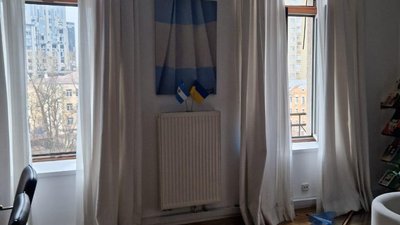Внаслідок ракетного обстрілу Києва були пошкоджені приміщення низки посольств у центрі