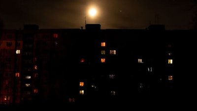 Багатоповерхівка без світла