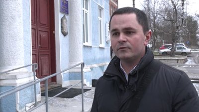 Представник управління забезпечення примусового виконання рішень в області Іван Француз Представник управління забезпечення примусового виконання рішень в області Іван Француз
