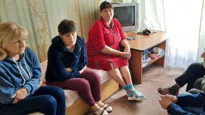У Кропивницькому з готелю "Турист" попросили виселитися переселенців У Кропивницькому з готелю "Турист" попросили виселитися переселенців