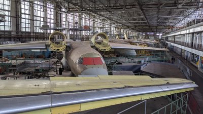 Створять робочу групу, але борги завтра не виплатять — приїзд Шмигаля на ХАЗ Створять робочу групу, але борги завтра не виплатять — приїзд Шмигаля на ХАЗ