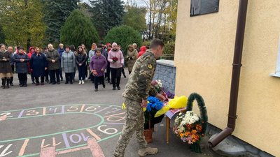 В громадах Хмельниччини відкрили пам`ятні знаки загиблим захисникам