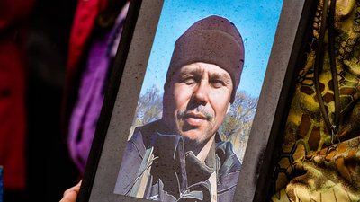 На Дніпропетровщині попрощалися з 50-річним добровольцем, загиблим у боях за Луганщину
