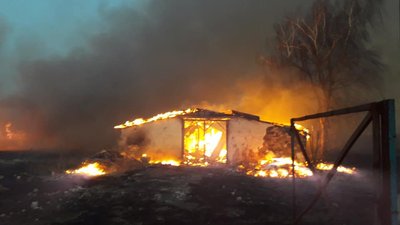 На Житомирщині рятувальники ліквідовують наслідки обстрілів російських військ