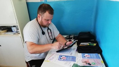 Як на Полтавщині працюють мобільні бригади медиків Як на Полтавщині працюють мобільні бригади медиків