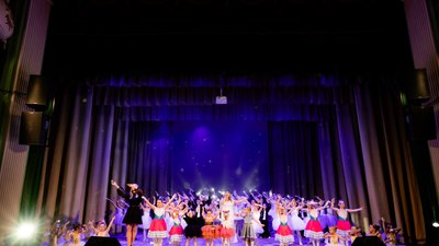 Різдво, висатва, ЗСУ, благодійність, танцювальна студія, Хіп-хоп