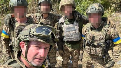 Сергій Жадан та Євген Турчинов випустили сингл "Болбочан" до Дня Соборності