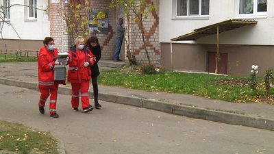 На Житомирщині впродовж останніх трьох днів збільшилася кількість викликів швидкої допомоги На Житомирщині впродовж останніх трьох днів збільшилася кількість викликів швидкої допомоги
