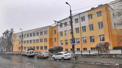 Штатний режим роботи: як працювали школи та дитсадки в Луцьку