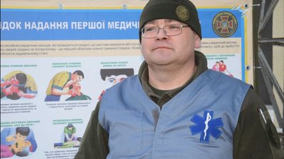"Поїду з підрозділом в зону воєнних дій, коли потрібно", - військовий лікар Віталій Лисюк