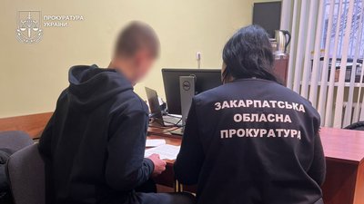 Збирали розвіддані для РФ про військові об'єкти: судитимуть двох чоловіків
