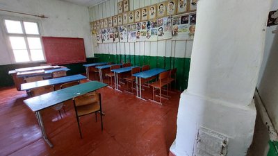 Клас у дерев’яному корпусі Клас у дерев’яному корпусі