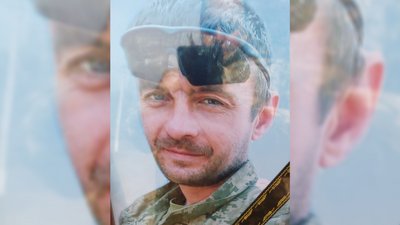 На Чернігівщині попрощалися з військовими ЗСУ — Олександром Марченком та В'ячеславом Тимофєєвим На Чернігівщині попрощалися з військовими ЗСУ — Олександром Марченком та В'ячеславом Тимофєєвим