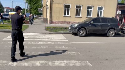Муніципальний інспектор зафіксував порушення паркування