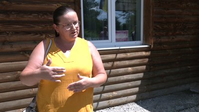 Батьки Ріп'янського ліцею просять повернути 10-11 класи Батьки Ріп'янського ліцею просять повернути 10-11 класи
