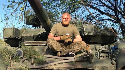 "Доводилось евакуюватися з палаючого танка". Історія військовослужбовця з Тернопільщини "Доводилось евакуюватися з палаючого танка". Історія військовослужбовця з Тернопільщини