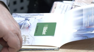Стало відомо, як довго діятимуть старі картки для проїзду у харківському метро