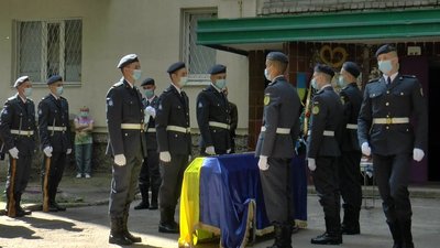Протягом 2021-го року під час російсько-українській війні загинули вісім військових з Полтавщини Протягом 2021-го року під час російсько-українській війні загинули вісім військових з Полтавщини