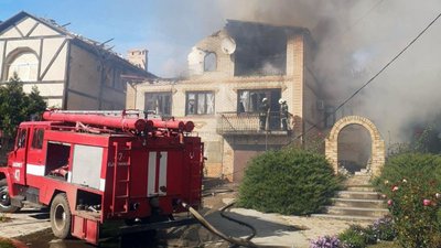 На Донеччині окупанти гатили по житлових кварталах, найбільше руйнувань у Бахмуті