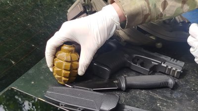 зброя, Камʼянське, поліція