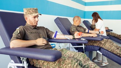 Донорство, кров, нацгвардія