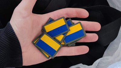 Шиють бронежилети, шукають житло та розвозять обіди: як в Черкасах боронять тил