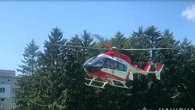 У поліції Житомирщини розповіли подробиці про вогнепальне поранення 9-річного хлопчика У поліції Житомирщини розповіли подробиці про вогнепальне поранення 9-річного хлопчика