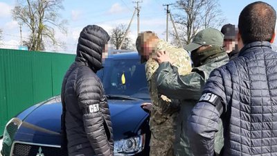 Вимагав майже 70 тисяч гривень: на Волині затримали прикордонника Вимагав майже 70 тисяч гривень: на Волині затримали прикордонника