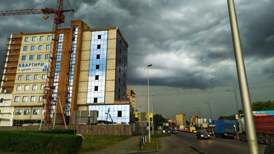 Гроза, місцями град. Прикарпатців попереджають про погіршення погодних умов