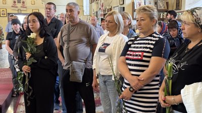У Полтаві попрощалися зі старшим матросом Богданом Осиковим У Полтаві попрощалися зі старшим матросом Богданом Осиковим