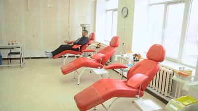 У Житомирі постійним донорам крові платитимуть більше У Житомирі постійним донорам крові платитимуть більше