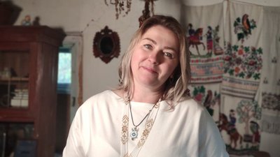Марія Маладика, авторка проєкту "Бабусина хата" в Дітківцях Марія Маладика, авторка проєкту "Бабусина хата" в Дітківцях