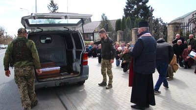 На Тернопільщині попрощалися з двома бійцями
