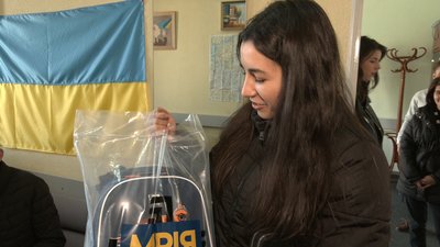 У Черкасах сім'ї військових отримали волонтерську допомогу У Черкасах сім'ї військових отримали волонтерську допомогу