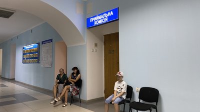 У полтавських вишах запрацювали приймальні комісії У полтавських вишах запрацювали приймальні комісії