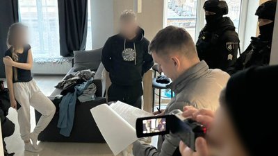 Шахрайство із криптовалютою: Київська прокуратура підозрює 10 українців