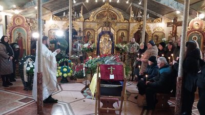 "Це фронт. Це кордон". У Сумах попрощалися з солдатом Андрієм Лебідем "Це фронт. Це кордон". У Сумах попрощалися з солдатом Андрієм Лебідем