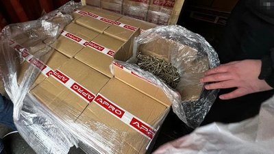 На Рівненській митниці виявили товари з РФ. Їх передадуть на потреби ЗСУ
