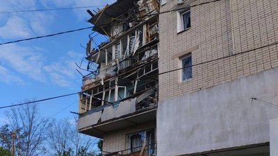 Наслідки атак дронів РФ в Інженерному поблизу Херсона
