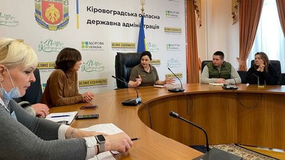 "Російська колона була за чотири кілометри від області". Ексочільниця адміністрації Кіровоградщини про перші дні війни "Російська колона була за чотири кілометри від області". Ексочільниця адміністрації Кіровоградщини про перші дні війни