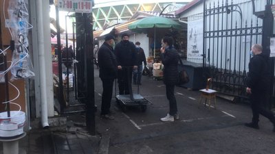 Ярмарок – порожній: як у Рівному контролюють нове карантинне обмеження Ярмарок – порожній: як у Рівному контролюють нове карантинне обмеження