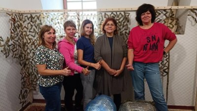 "Сєвєродонецькі павучки" плетуть перемогу. Це наш внесок в захист України!" Історія волонтерки "Сєвєродонецькі павучки" плетуть перемогу. Це наш внесок в захист України!" Історія волонтерки