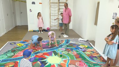 "Мандри Київщиною". Як подружжя з окупованого Херсона на Прикарпатті проводить для дітей авторські ігрові уроки "Мандри Київщиною". Як подружжя з окупованого Херсона на Прикарпатті проводить для дітей авторські ігрові уроки