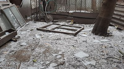 у Запоріжжі ліквідовують наслідки російського обстрілу у Запоріжжі ліквідовують наслідки російського обстрілу