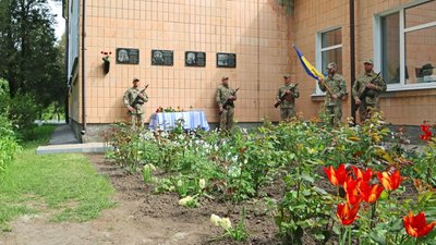 У Лохвицькій ТГ на Полтавщині відкрили дошки на честь чотирьох воїнів