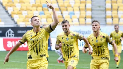 У 7 турі УПЛ львівський "Рух" та луганська "Зоря" зіграли в нічию