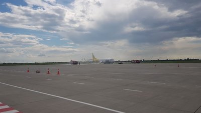 Херсонський аеропорт з вересня планують закрити на реконструкцію