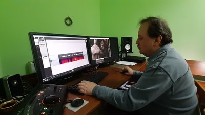 "Українське кіно з аудіодискрипцією": у Львові адаптовують фільми для незрячих