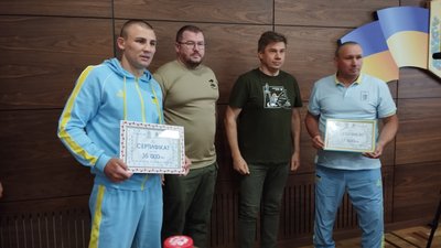 У Полтаві нагородили переможців світових спортивних змагань У Полтаві нагородили переможців світових спортивних змагань